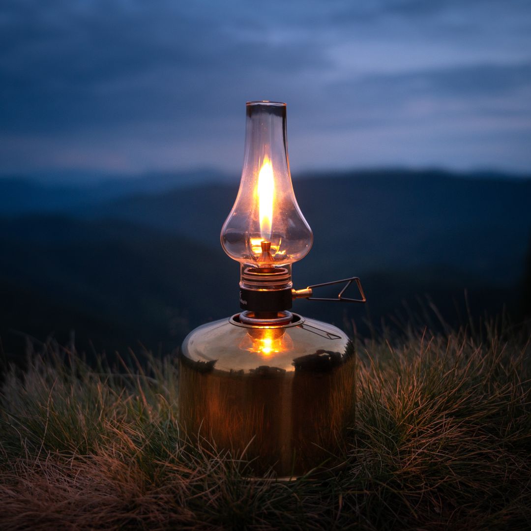 tulip-gas-lantern-5985370